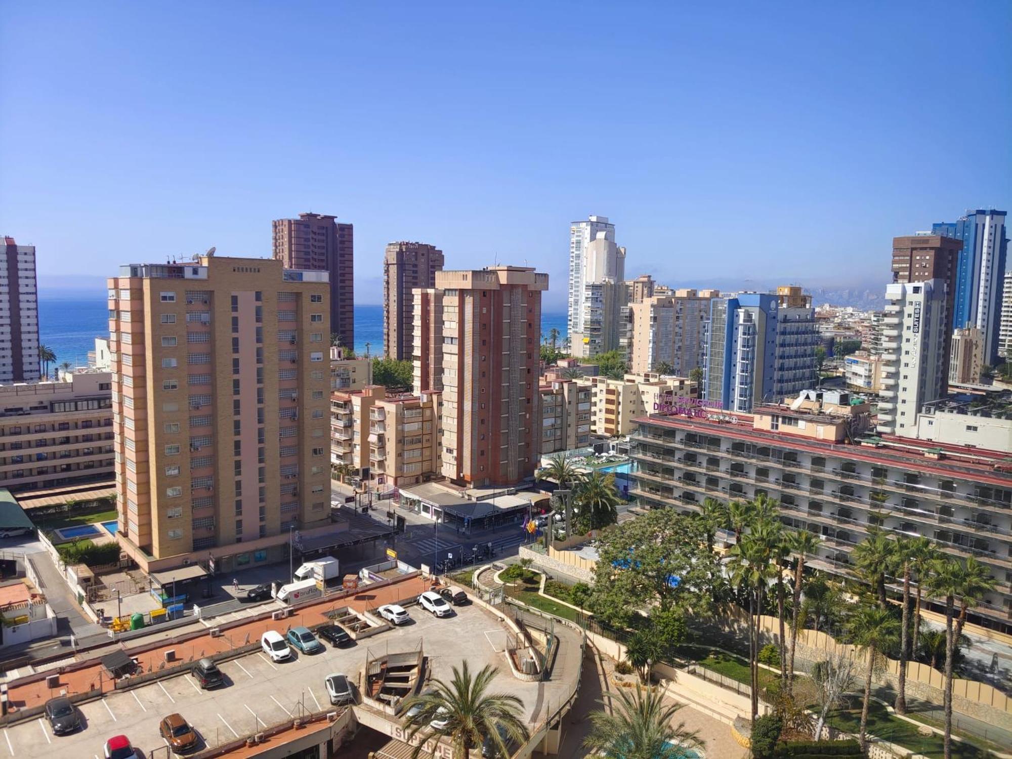 Apartamentos Cervantes Benidorm Exterior photo