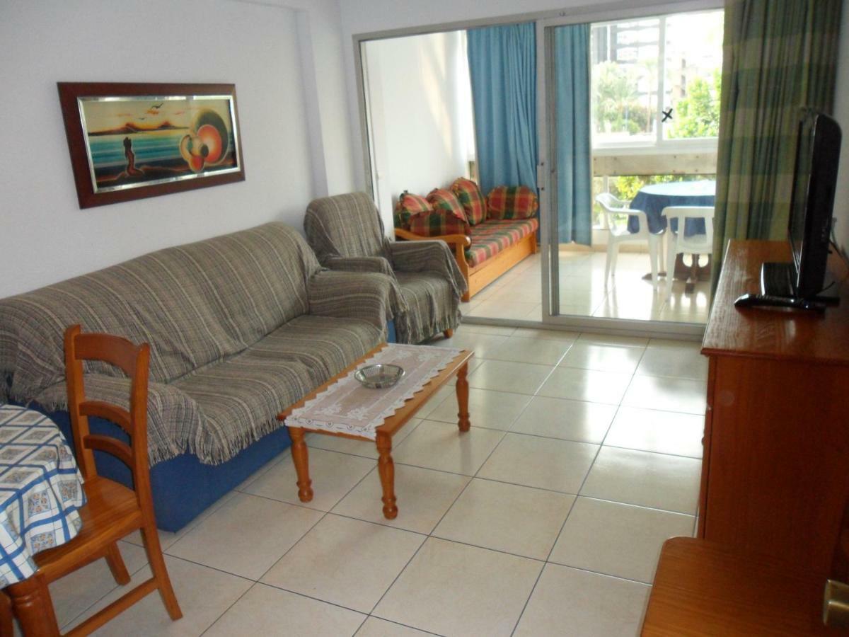 Apartamentos Cervantes Benidorm Exterior photo
